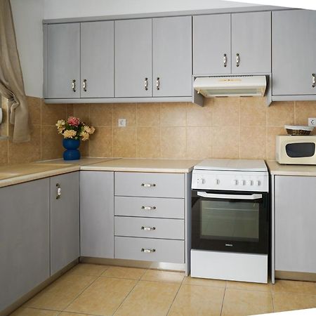 Katerinas Garden Apartment Kámpos Екстериор снимка