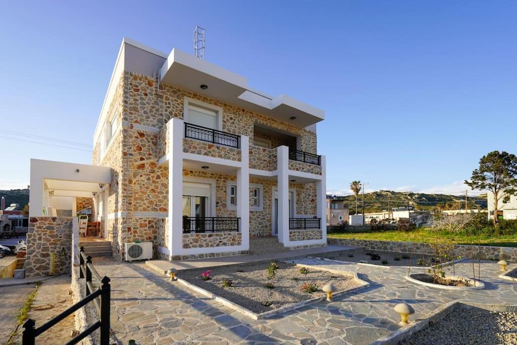 Katerinas Garden Apartment Kámpos Екстериор снимка
